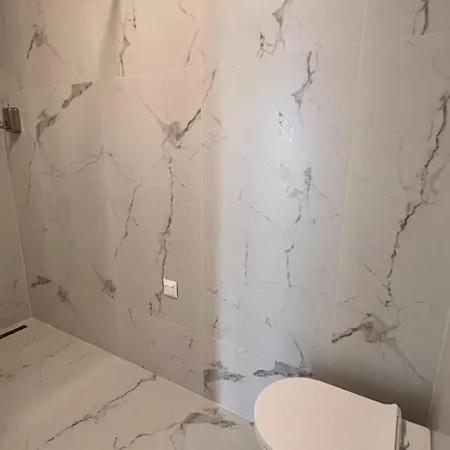 Klimatizovany Apartmanovy Dom S Virivkou, 5b *